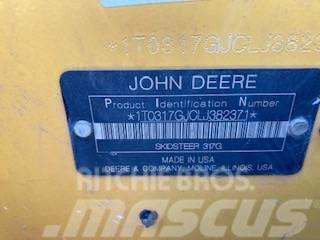 John Deere 317G Minicargadoras
