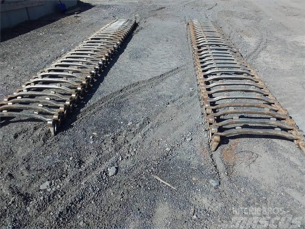  XL Traction Multigrip 710/45x26,5 Tracks, chains and undercarriage