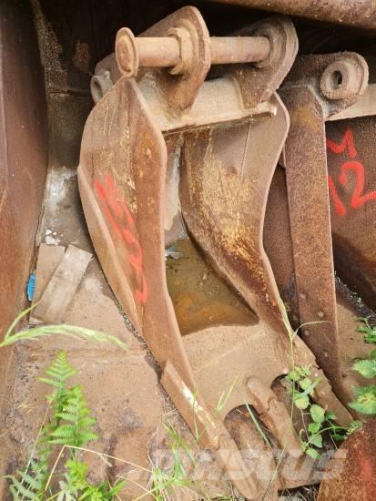 JCB 3 CX Cucharones