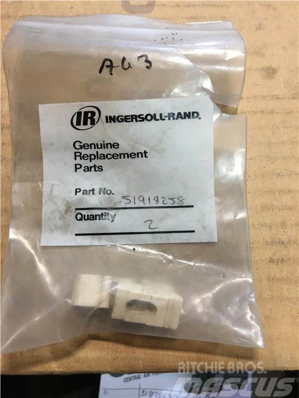 Ingersoll Rand TERMINAL MOUNTING CLIP - 51918258 Otros componentes