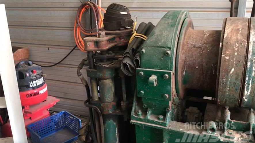  Sprague & Henwood 142 Skid Mount Water Pump Accesorios y repuestos para equipos de perforación