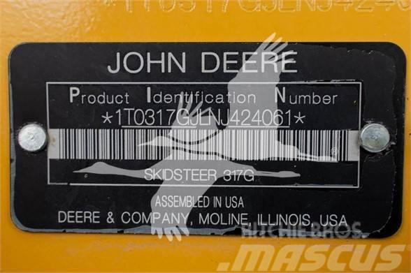 John Deere 317G Minicargadoras
