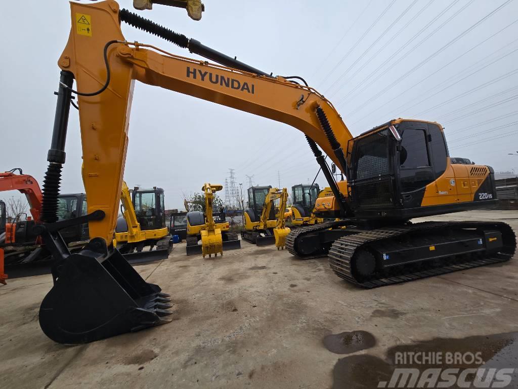 Hyundai R220LC-9S Excavadoras de cadenas