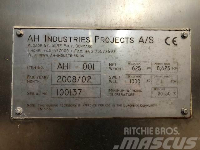  AH Industries Projects Spil AH1-001 Montacargas y elevadores de material
