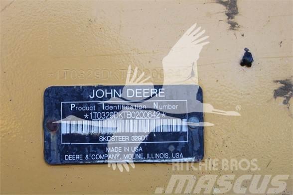 John Deere 329D Minicargadoras