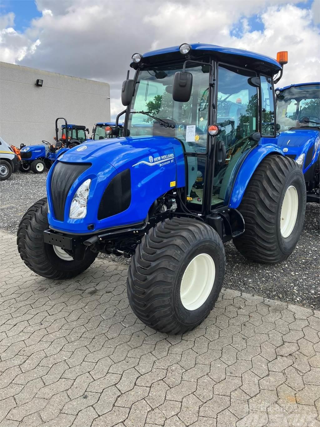 New Holland BOOMER 55 CAB STG.V Tractores