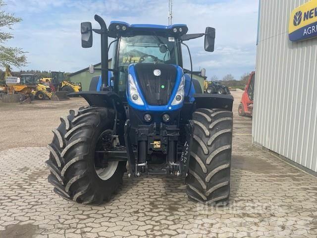 New Holland T7.215 S Tractores