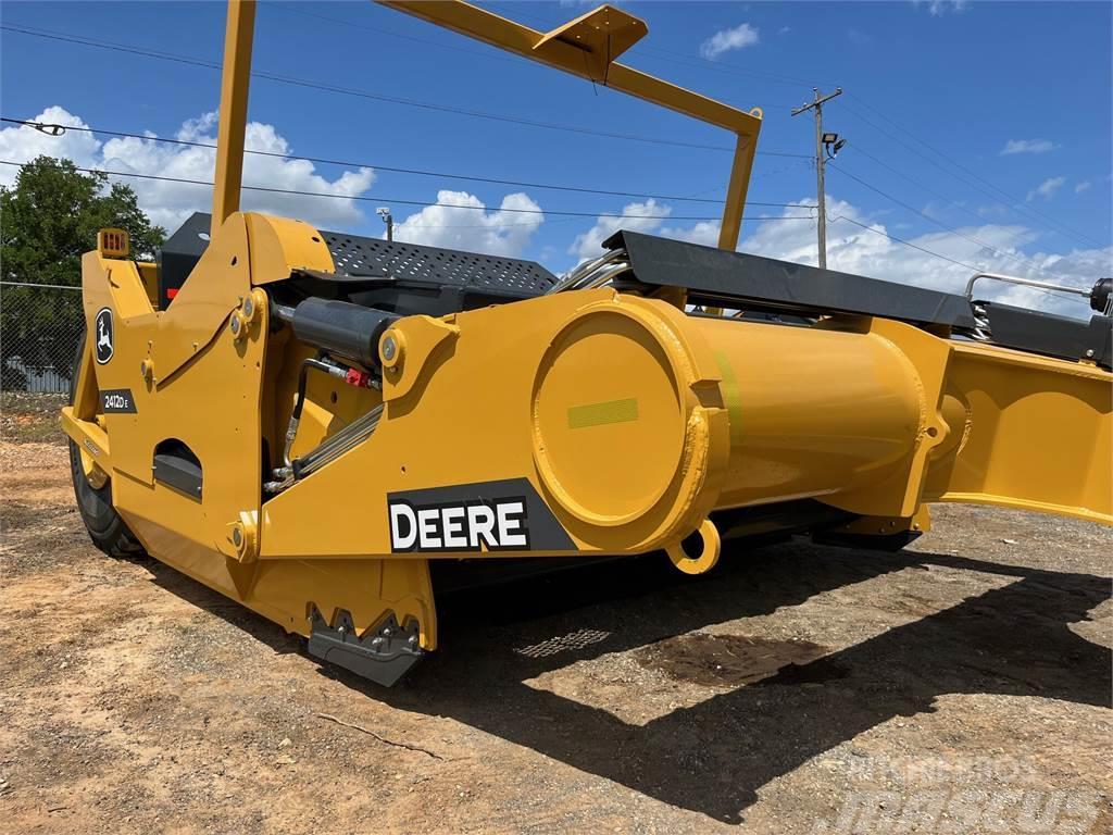 John Deere 2412D E Tractores
