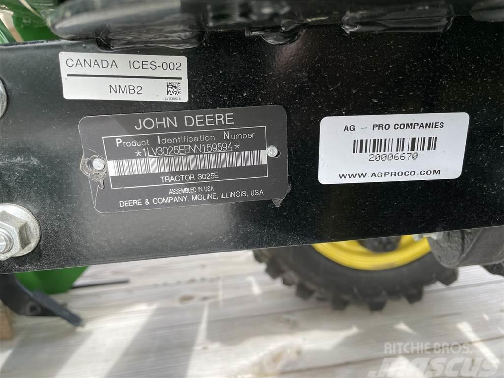 John Deere 3025E Tractores compactos