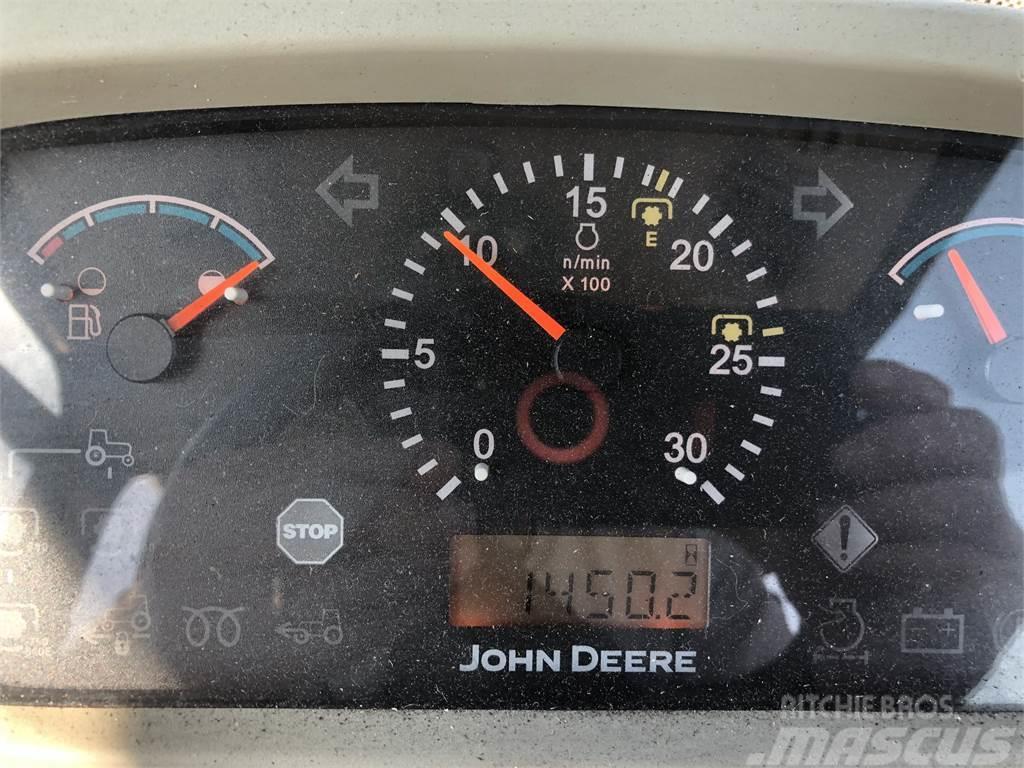John Deere 4720 Tractores