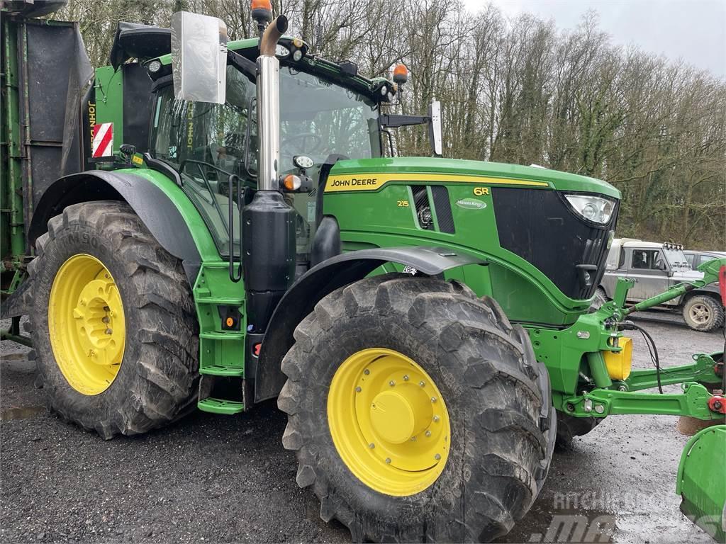 John Deere 6R 215 Command Pro with 2600 Hours Tractores