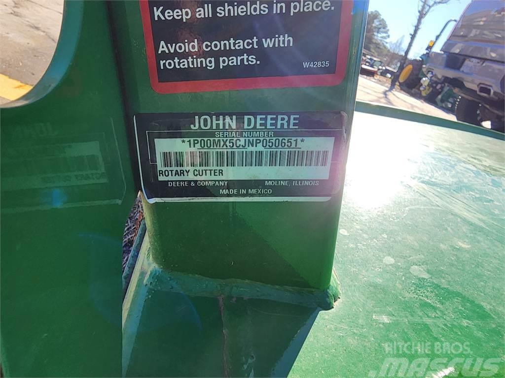 John Deere MX5 Desmenuzadoras, cortadoras y desenrolladoras de pacas
