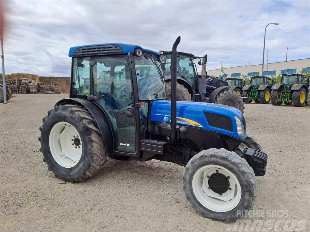 New Holland T4050F Tractores