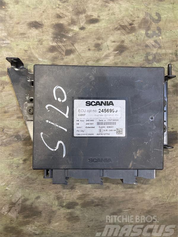 Scania SCANIA COO7 2456999 Electrónicos