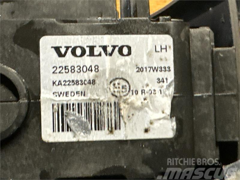 Volvo VOLVO GEARSHIFT / LEVER 22583048 Cajas de cambios
