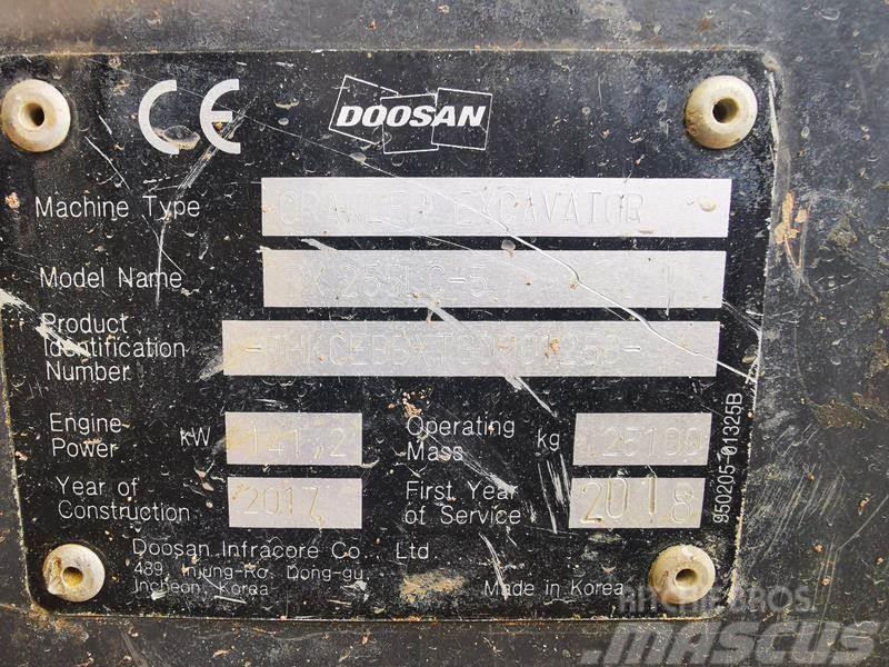 Doosan DX 255 NLC 5 Excavadoras de cadenas