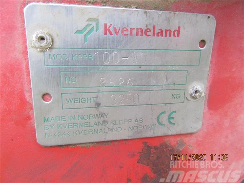 Kverneland PB100 6 furet Krop 30 riste underplove Arados reversibles suspendidos