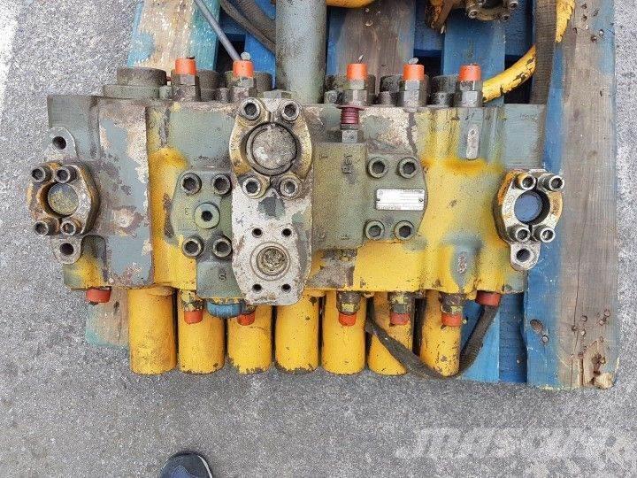 Liebherr Rexroth M8-1001-03 Transmisión