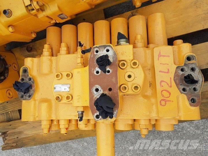 Liebherr Rexroth M8-1002 Transmisión
