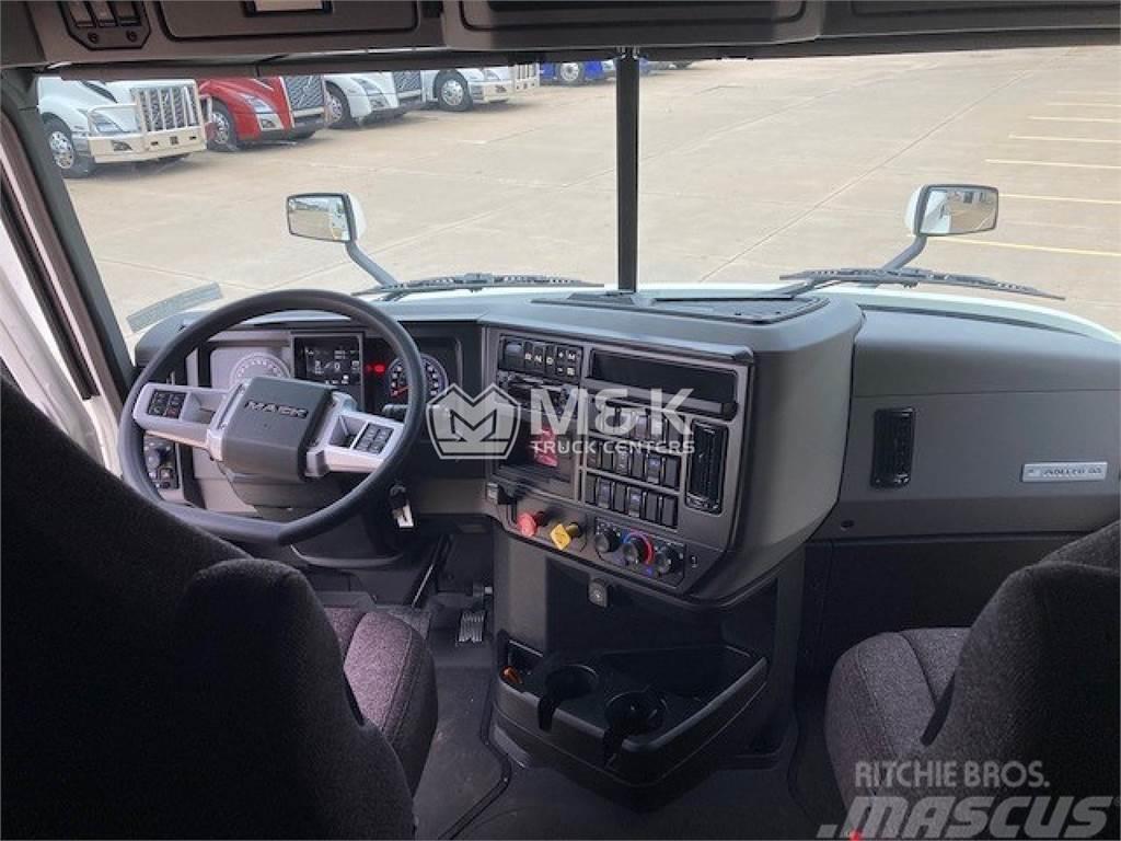 Mack AN64T Cabezas tractoras