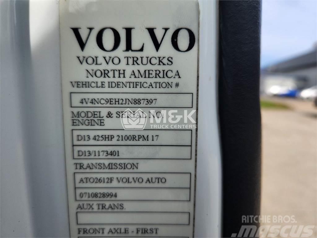 Volvo VNL64T670 Cabezas tractoras