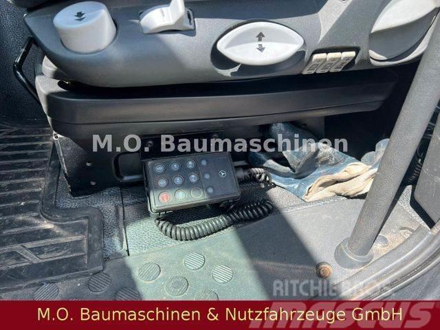 Mercedes-Benz Actros 2541 / 6x2 / Euro 5 / Koffer /Ladebühne / Camiones caja cerrada