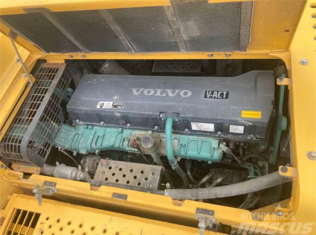 Volvo EC700B LC Excavadoras de cadenas