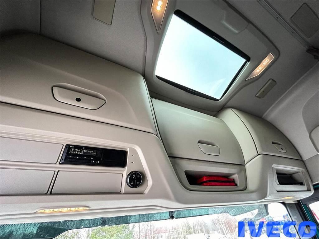 Iveco S-Way AS260S46 LNG-biokaasu Camiones chasis