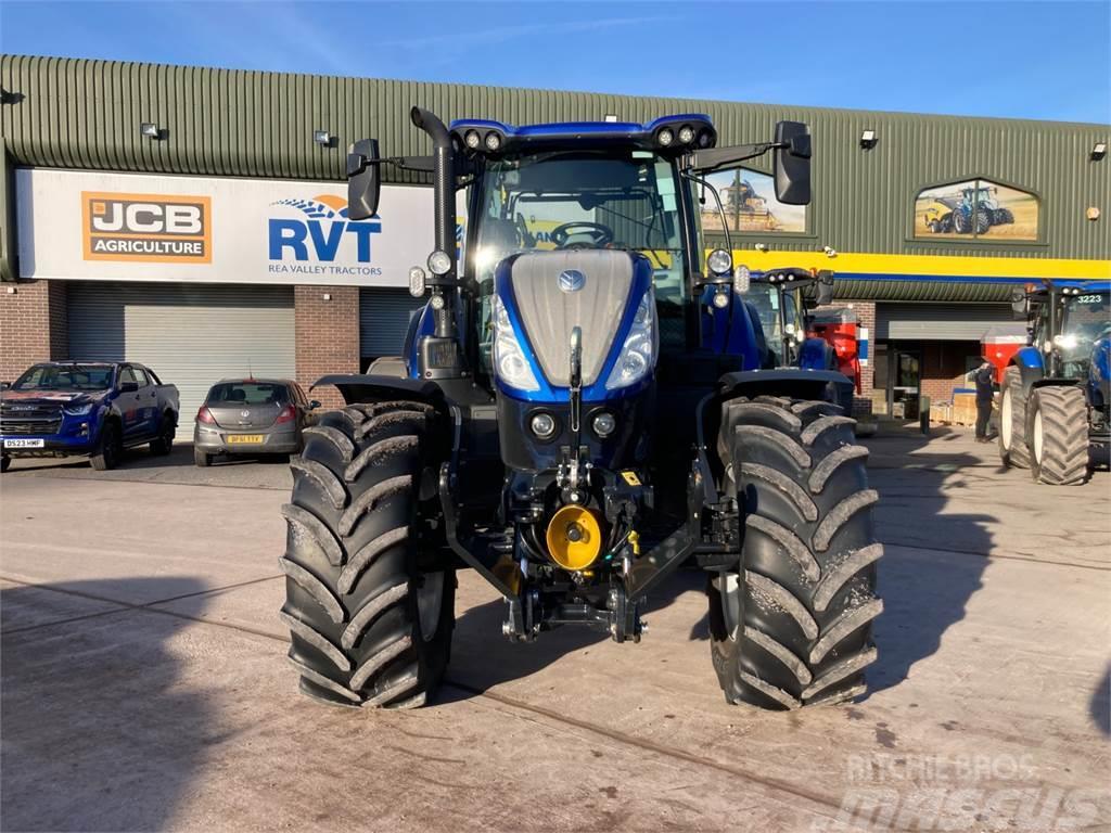 New Holland T7.225 AC Tractores