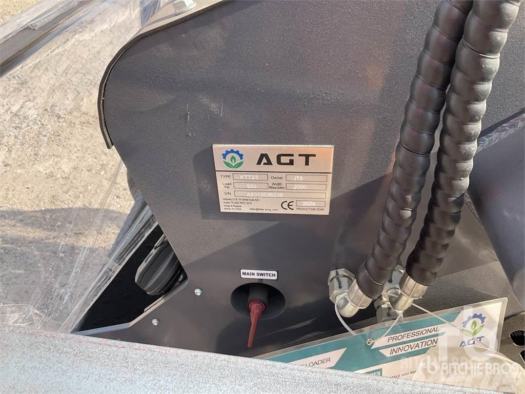 AGT KTT23 Minicargadoras
