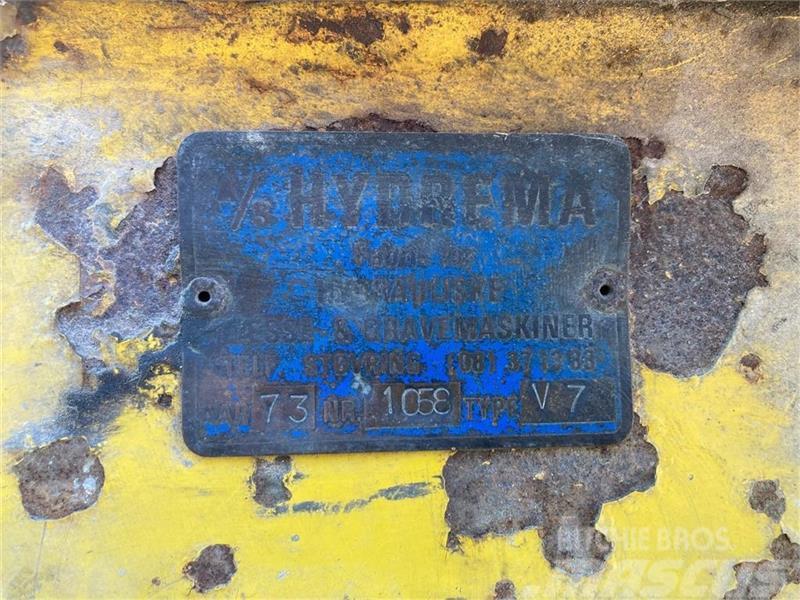 Hydrema F9 V7 Retrocargadoras