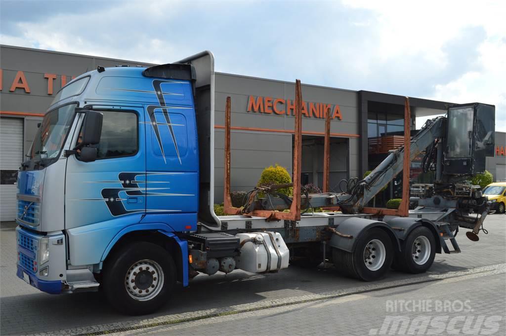 Volvo FH 13 520 FOR TRANSPORTING WOOD Transporte de madera