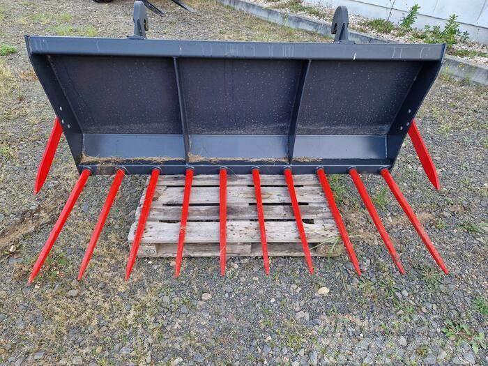  DUNGGABEL 2,10 M Other livestock machinery and accessories