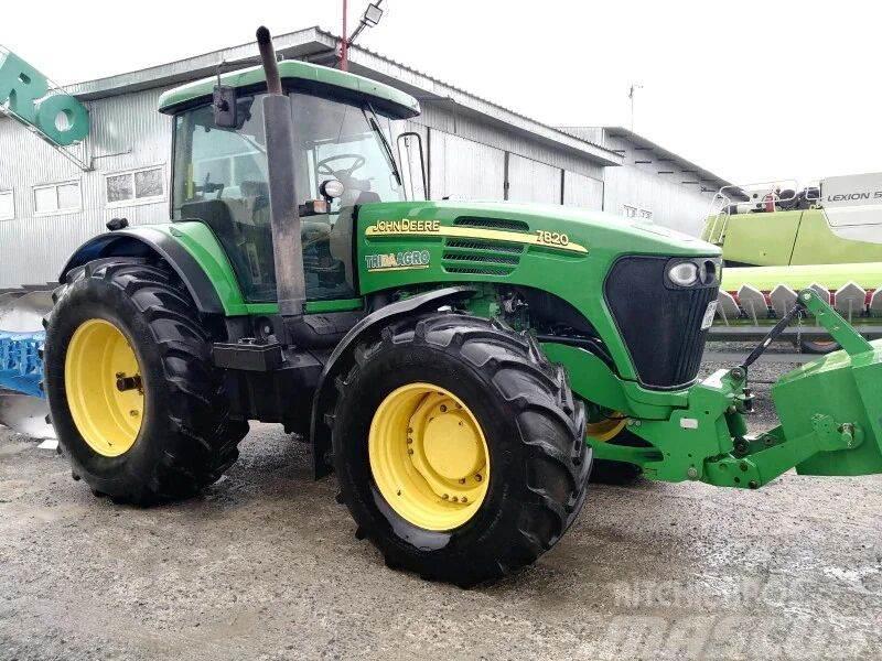 John Deere 7820 Tractores
