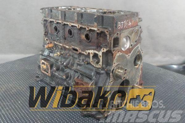 Isuzu Block Engine / Motor Isuzu 4BD1 PTA-24 95D05 Otros componentes