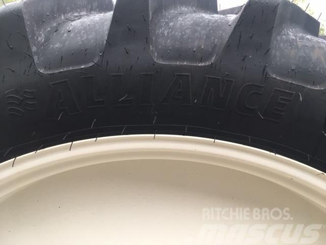 Alliance 270/95 R44 Neumáticos, ruedas y llantas