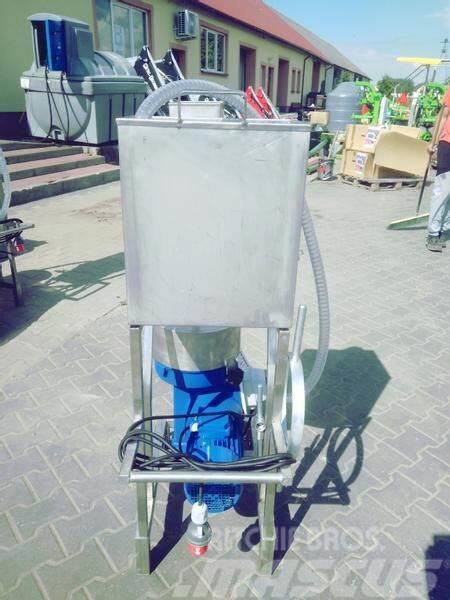  POLAND Operator to purify milk/ Milchzentrifuge/Wi Otros equipamientos de construcción