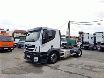 Iveco AT440T/P