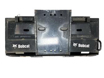 Bobcat 7113737 Loader Mounting Frame