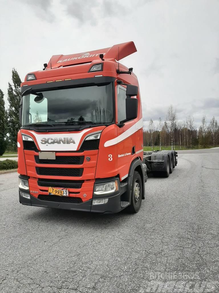 Scania R 520 Camiones chasis