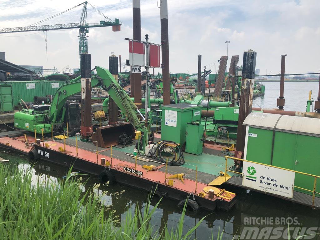 IHC ponton for excavator Barcos / barcazas de carga