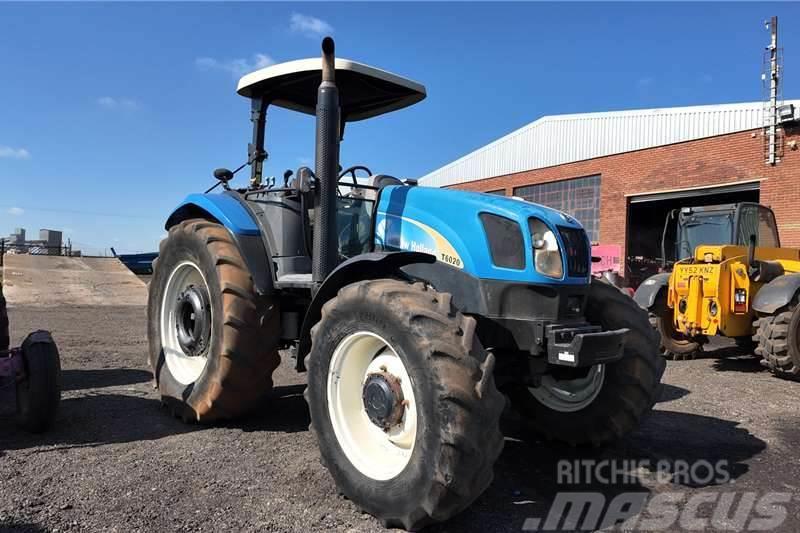 New Holland T6020 Now stripping for spares. Tractores