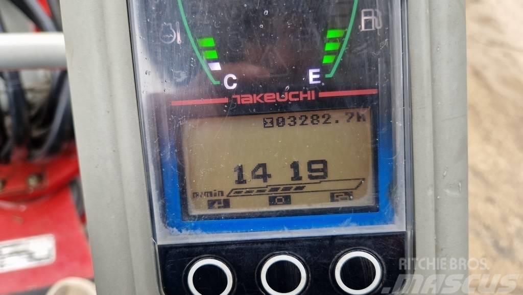 Takeuchi TB225 - POWERTILT - 3X BUCKETS - 2019 YEAR Mini excavadoras < 7t