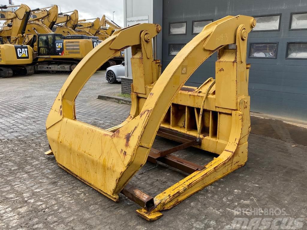 CAT Logging forks Grapple to fit 980G / 980H Pinzas