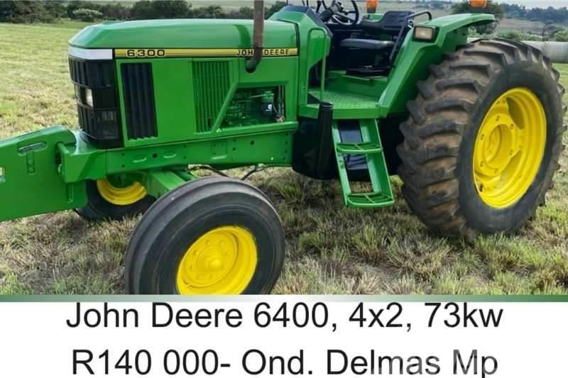 John Deere 6400 - 73kw Tractores