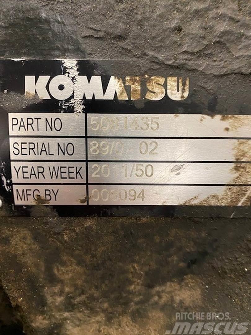 Komatsu 895 Demonteras Autocargadoras