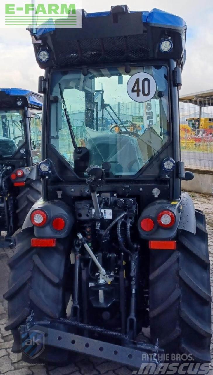 New Holland t4.110vcabstagev Tractores