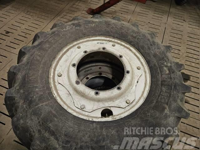  Set smalle banden dubbele montering Neumáticos, ruedas y llantas
