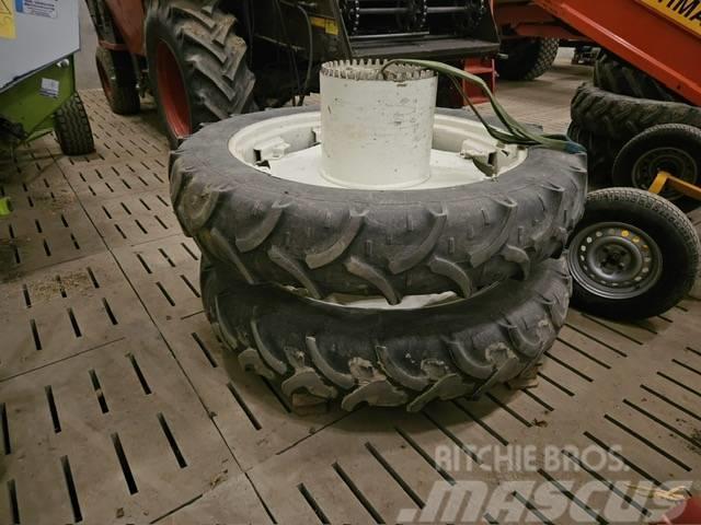  Set smalle banden dubbele montering Neumáticos, ruedas y llantas
