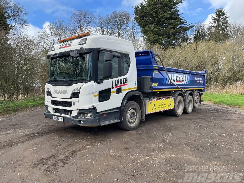 Scania L360 LOW ENTRY TIPPER LORRY Camiones bañeras basculantes o volquetes